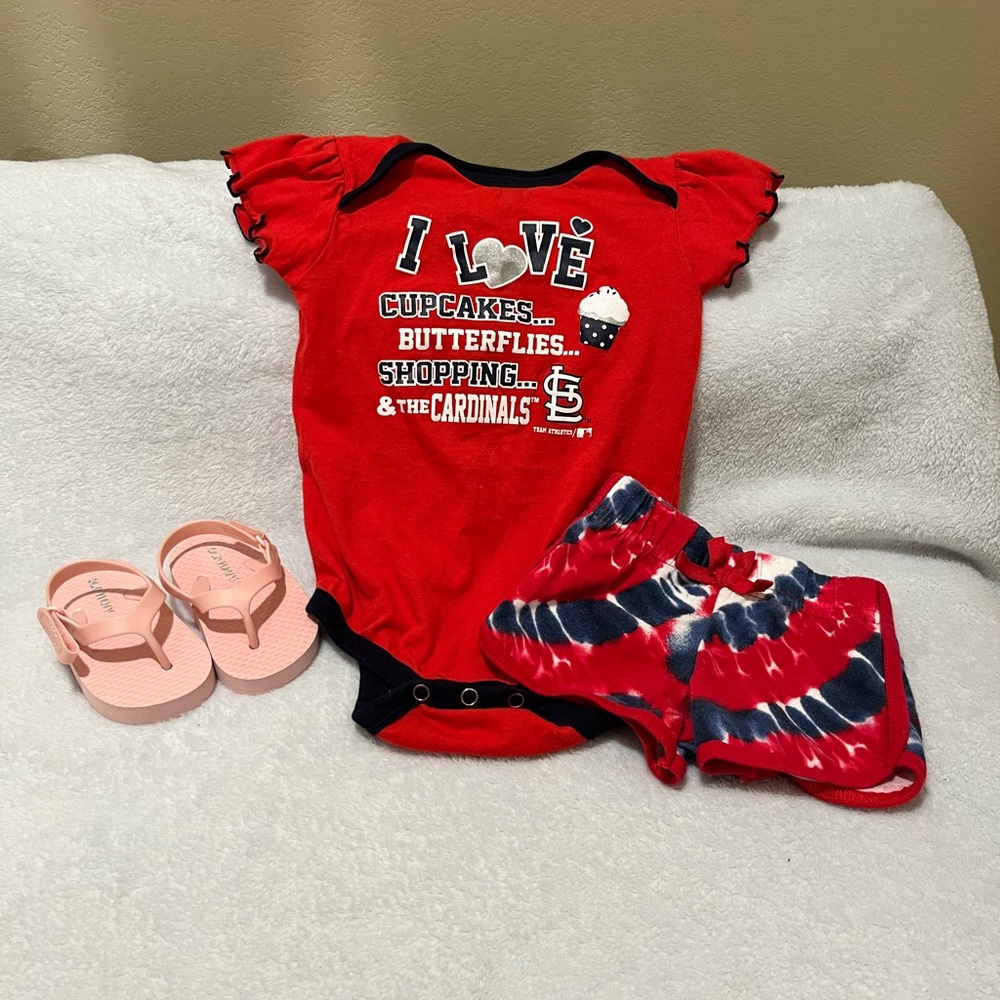 GUC infant girls St. Louis Cardinals outfit